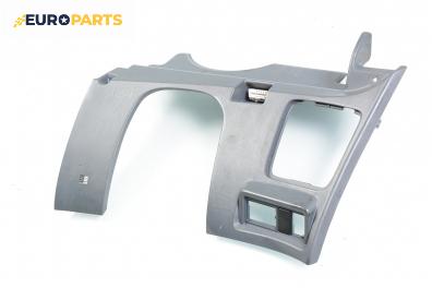 Интериорна пластмаса под таблото за Nissan Primera Traveller III (01.2002 - 06.2007), 4+1 вр.