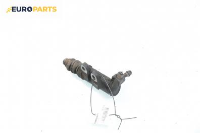 Долна помпа за съединител за Mazda MPV II Minivan (08.1999 - 02.2006)