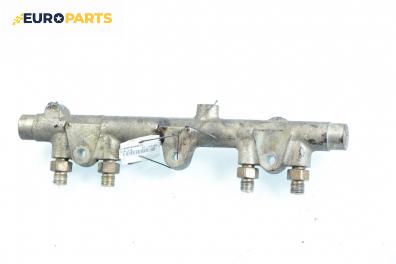 Горивна рейка за Peugeot 306 Break (06.1994 - 04.2002) 2.0 HDI 90, 90 к.с.