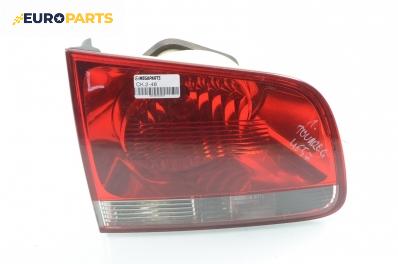 Вътрешен стоп за Volkswagen Touareg SUV (10.2002 - 01.2013), позиция: лява