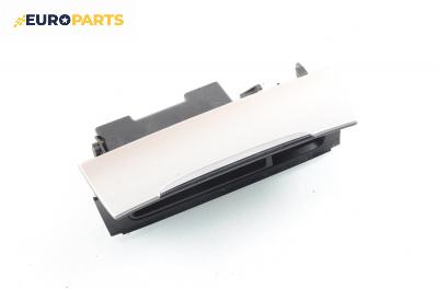 Пепелник за Volkswagen Passat Variant B6 (08.2005 - 11.2011)