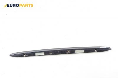 Лайсна заден капак за Mercedes-Benz E-Class Sedan (W210) (06.1995 - 08.2003), седан, позиция: задна