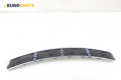 Решетка преден капак за Mercedes-Benz E-Class Sedan (W211) (03.2002 - 03.2009), седан, позиция: предна