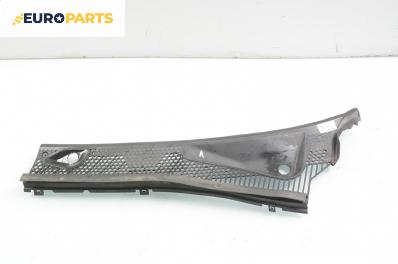 Кора под чистачки за Ford Focus I Hatchback (10.1998 - 12.2007), 4+1 вр., хечбек, позиция: лява