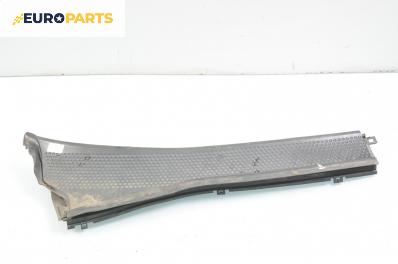 Кора под чистачки за Ford Focus I Hatchback (10.1998 - 12.2007), 4+1 вр., хечбек, позиция: дясна