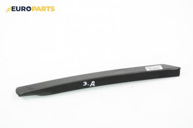 Интериорна лайсна за Audi A8 Sedan II (10.2002 - 07.2010), 4+1 вр.