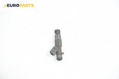 Дюза бензин за Seat Ibiza III Hatchback (08.1999 - 02.2002) 1.0, 50 к.с., № 030906031J