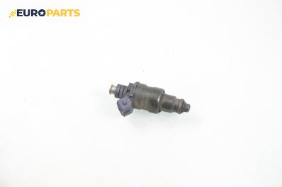 Дюза бензин за Renault Megane Scenic (10.1996 - 12.2001) 1.6 e (JA0F), 90 к.с.