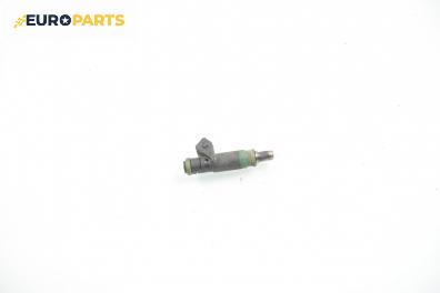 Дюза бензин за Ford Fiesta V Hatchback (11.2001 - 03.2010) 1.4 16V, 80 к.с.