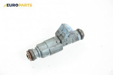 Дюза бензин за Volvo V70 II Estate (11.1999 - 12.2008) 2.3 T5, 250 к.с., № Bosch 0 280 155 830 / 9186060