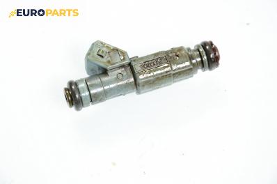 Дюза бензин за Volvo V70 II Estate (11.1999 - 12.2008) 2.3 T5, 250 к.с., № Bosch 0 280 155 830 / 9186060