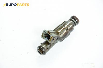 Дюза бензин за Volvo V70 II Estate (11.1999 - 12.2008) 2.3 T5, 250 к.с., № Bosch 0 280 155 830 / 9186060