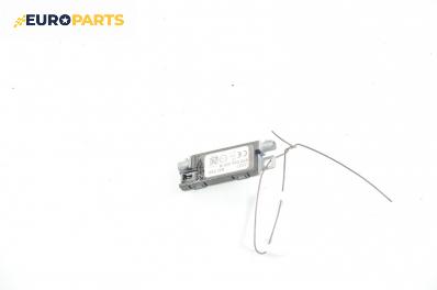 Усилвател антена за Audi A3 Hatchback II (05.2003 - 08.2012), № 8P0 035 225 B