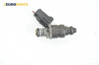 Дюза бензин за Audi A3 Hatchback II (05.2003 - 08.2012) 1.6, 102 к.с.