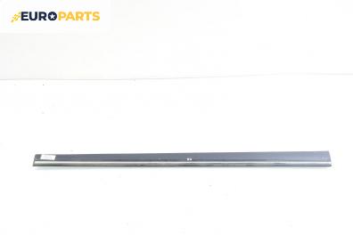 Външни лайсни за Mercedes-Benz C-Class Sedan (W203) (05.2000 - 08.2007), седан, позиция: дясна