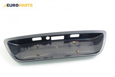 Стойка заден номер за Mercedes-Benz C-Class Sedan (W203) (05.2000 - 08.2007), седан