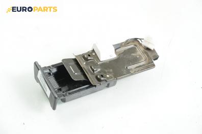 Пепелник за Subaru Legacy III Wagon (10.1998 - 08.2003)