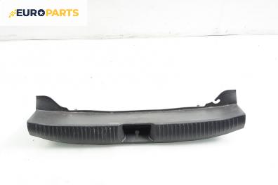 Планка багажник за Mazda 6 Hatchback I (08.2002 - 12.2008), хечбек