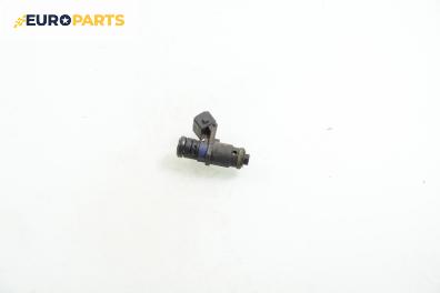 Дюза бензин за Ford Fiesta V Hatchback (11.2001 - 03.2010) 1.3, 69 к.с.