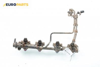 Бензинова рейка с дюзи за Nissan Serena Minivan (06.1991 - 09.2001) 1.6 16V, 97 к.с.