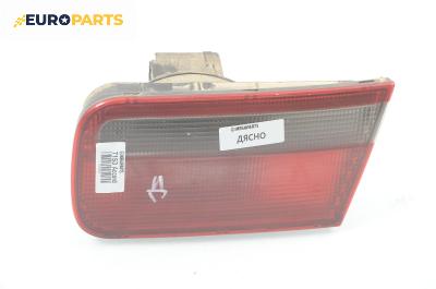 Вътрешен стоп за Honda Accord V Sedan (06.1992 - 12.1997), седан, позиция: дясна
