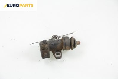 Долна помпа за съединител за Nissan Serena Minivan (06.1991 - 09.2001)