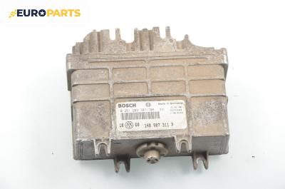 Компютър двигател за Volkswagen Passat Variant B3, B4 (02.1988 - 06.1997) 1.8, 90 к.с., № Bosch 0 261 203 707/708
