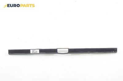 Лайсна заден капак за Volkswagen Golf III Hatchback (08.1991 - 07.1998), позиция: задна
