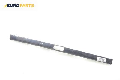 Лайсна заден капак за Volkswagen Golf III Hatchback (08.1991 - 07.1998), позиция: задна