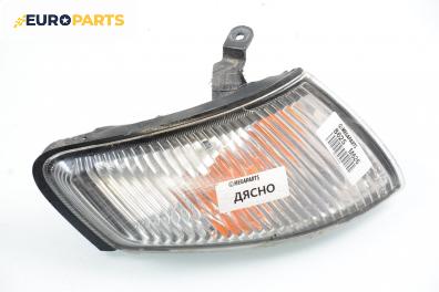 Мигач за Mazda 626 V Station Wagon (01.1998 - 10.2002), комби, позиция: дясна