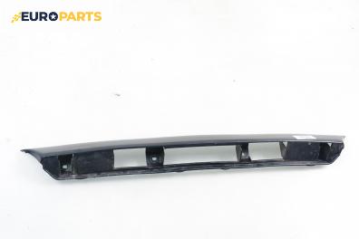 Лайсна заден капак за Mazda 626 V Station Wagon (01.1998 - 10.2002), комби, позиция: задна