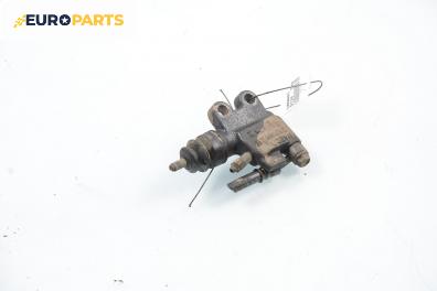 Долна помпа за съединител за Nissan Almera TINO (12.1998 - 02.2006)