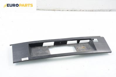 Стойка заден номер за Volkswagen Passat Variant B3, B4 (02.1988 - 06.1997), комби