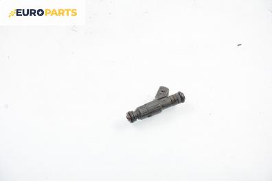 Дюза бензин за Land Rover Range Rover III SUV (03.2002 - 08.2012) 4.4 4x4, 286 к.с.