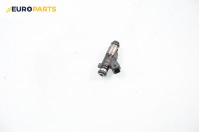 Дюза бензин за Peugeot 206 Hatchback (08.1998 - 12.2012) 1.1 i, 60 к.с.
