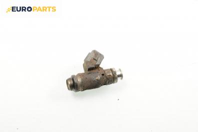 Дюза бензин за Renault Clio II Hatchback (09.1998 - 09.2005) 1.2 16V (BB05, BB0W, BB11, BB27, BB2T, BB2U, BB2V, CB05...), 75 к.с.