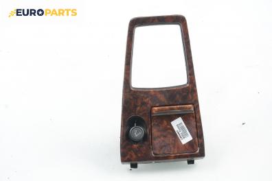 Пепелник за Nissan Primera Traveller II (06.1996 - 01.2002)
