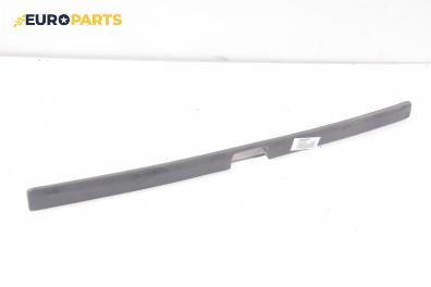 Лайсна заден капак за Volkswagen Golf III Hatchback (08.1991 - 07.1998), хечбек, позиция: задна