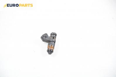 Дюза бензин за Renault Scenic I Minivan (09.1999 - 07.2010) 1.6, 107 к.с.