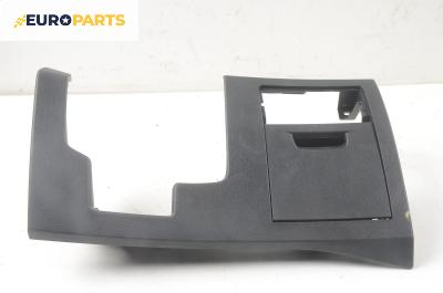 Интериорна пластмаса под таблото за Renault Laguna III Hatchback (10.2007 - 12.2015), 4+1 вр., хечбек