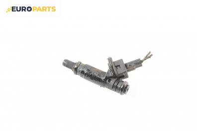 Дюза бензин за Ford Fiesta V Hatchback (11.2001 - 03.2010) 1.4 16V, 80 к.с.