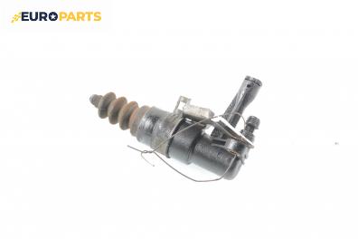 Долна помпа за съединител за Volkswagen Passat Variant B5 (05.1997 - 12.2001)
