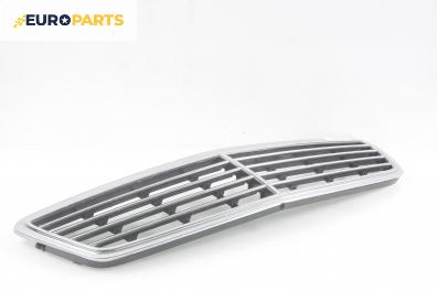 Решетка за Mercedes-Benz C-Class Sedan (W203) (05.2000 - 08.2007), седан, позиция: предна