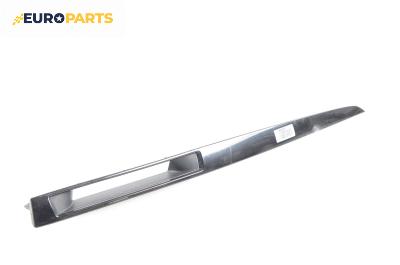Интериорна пластмаса за Mazda 3 Hatchback I (10.2003 - 12.2009), 4+1 вр., хечбек, позиция: предна