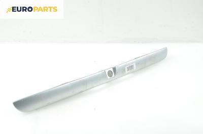 Лайсна заден капак за Audi A3 Hatchback I (09.1996 - 05.2003), хечбек, позиция: задна