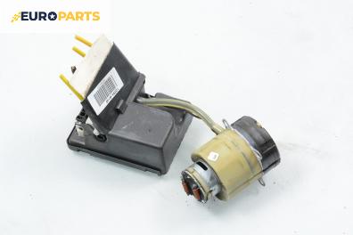 Вакуум помпа за централно заключване за Mercedes-Benz A-Class Hatchback  (W168) (07.1997 - 08.2004), 4+1 вр.