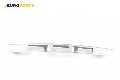 Лайсна заден капак за Mazda Premacy Minivan (07.1999 - 03.2005), миниван, позиция: задна