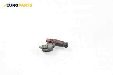 Дюза бензин за Mazda 626 V Station Wagon (01.1998 - 10.2002) 2.0 H.P., 136 к.с.