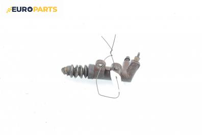 Долна помпа за съединител за Mazda Premacy Minivan (07.1999 - 03.2005)