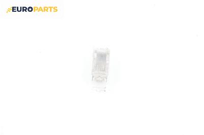 Плафон за Volkswagen Touareg SUV (10.2002 - 01.2013)